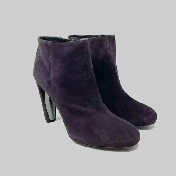 Stuart Weitzman Ankle Boots with Gun Metal Heel - Eggplant - Size 7 - Picture 1 of 10